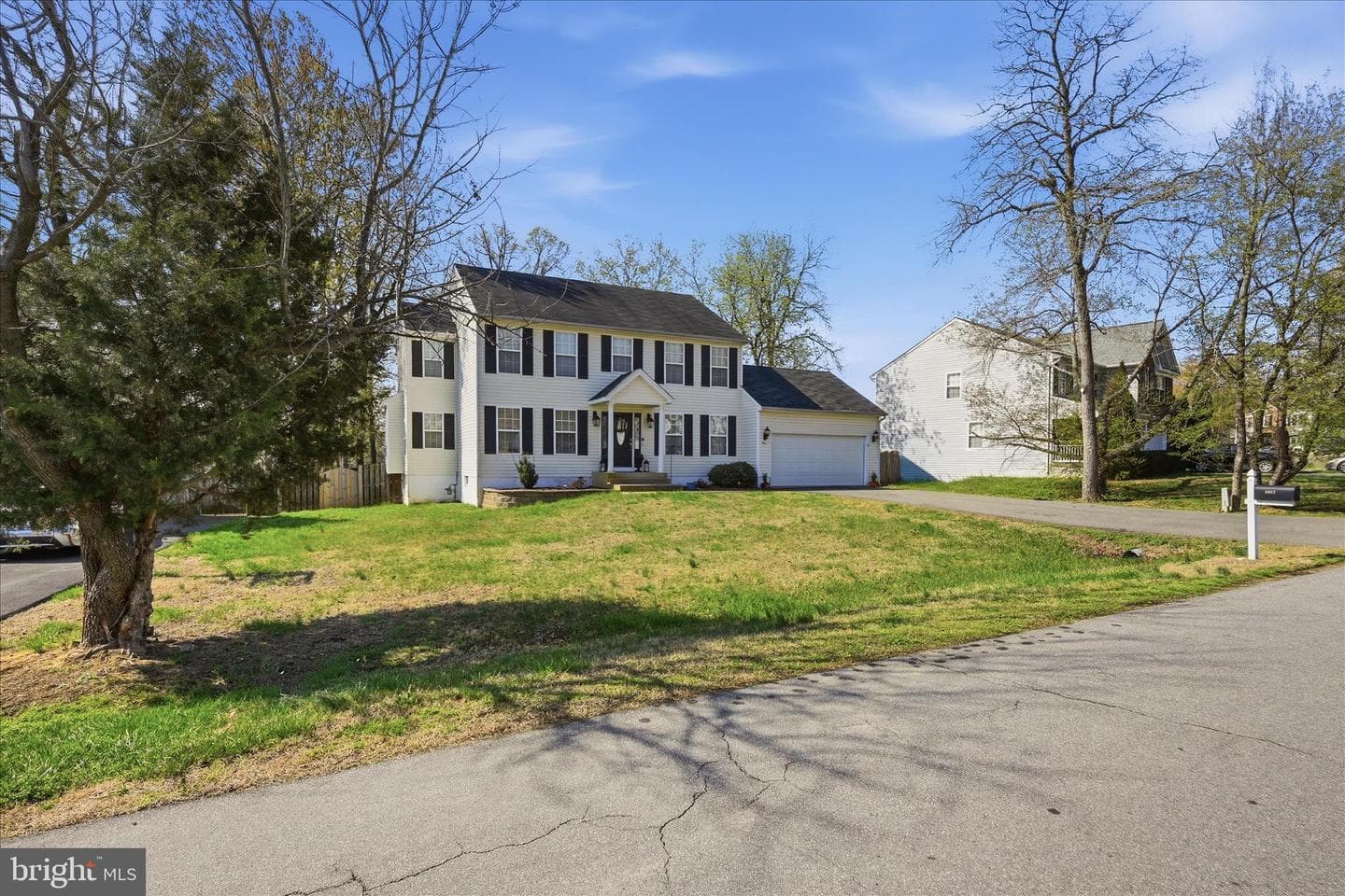 5811 Glen Eagles Drive photo 4