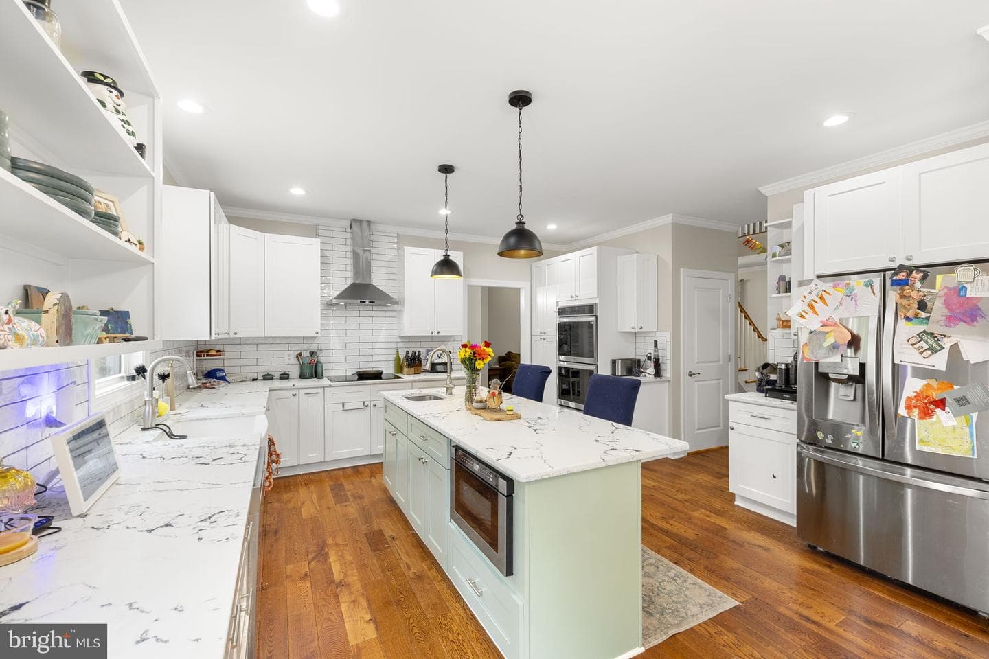 11522 Light Lane photo 4