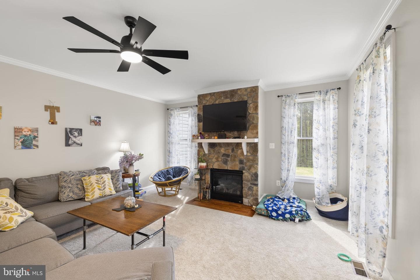 11522 Light Lane photo 7