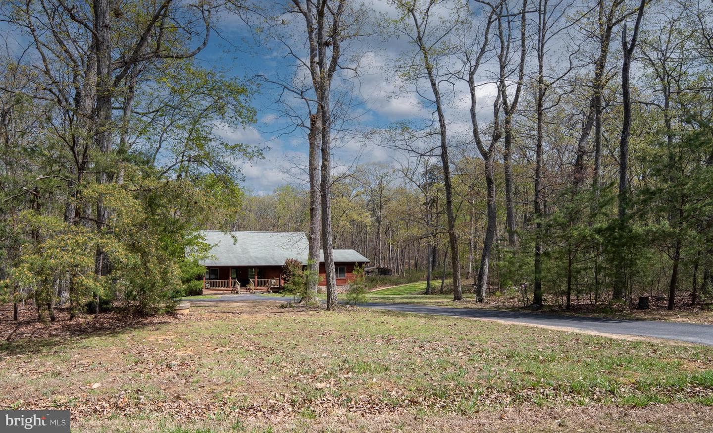 13507 Black Meadow Road photo 5