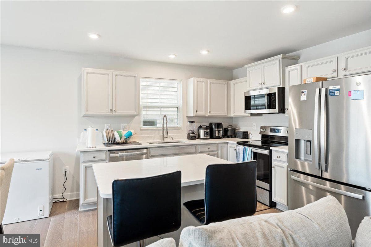 7609 Loughton Lane photo 26