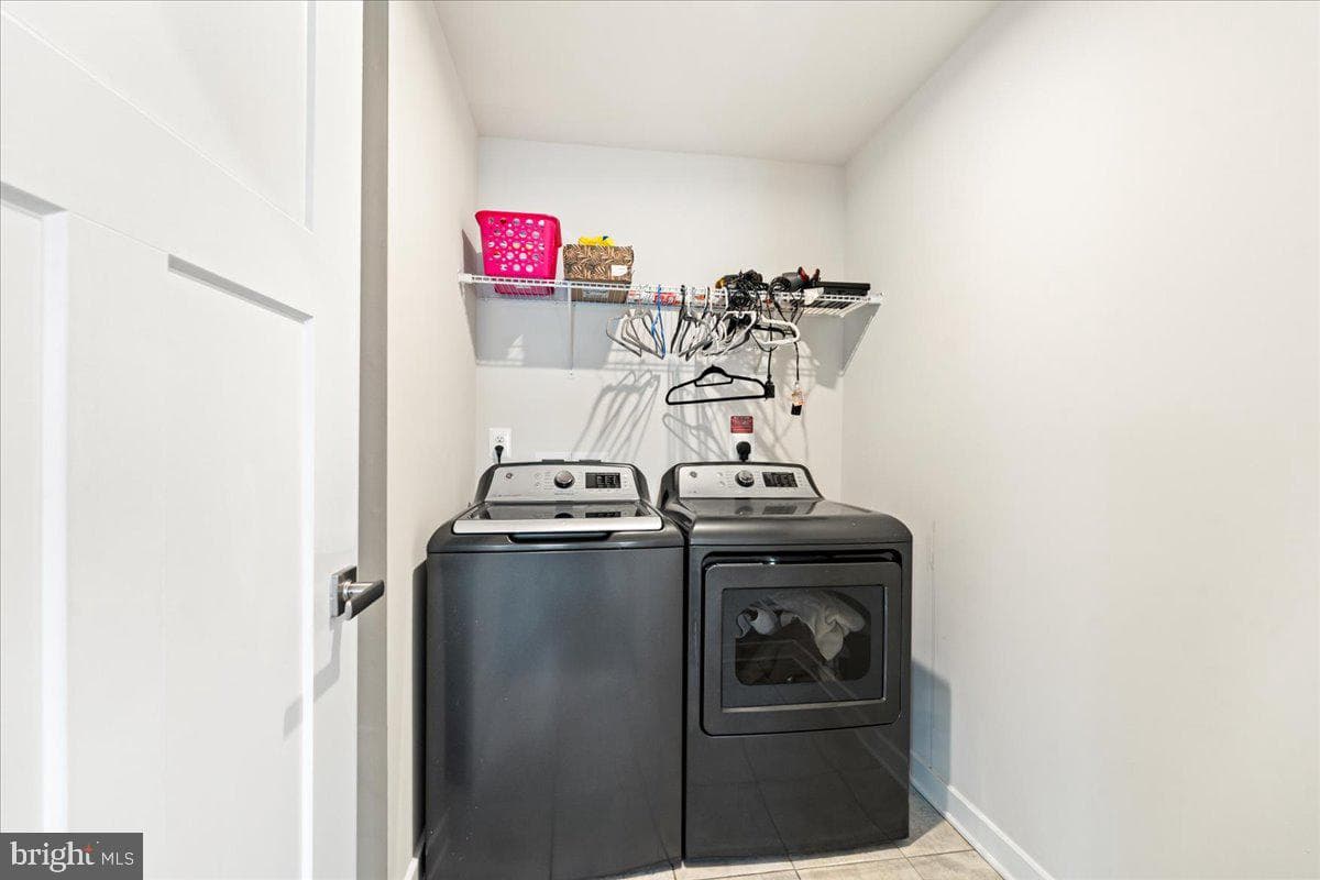 7609 Loughton Lane photo 27