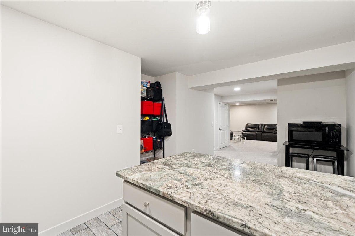 7609 Loughton Lane photo 47
