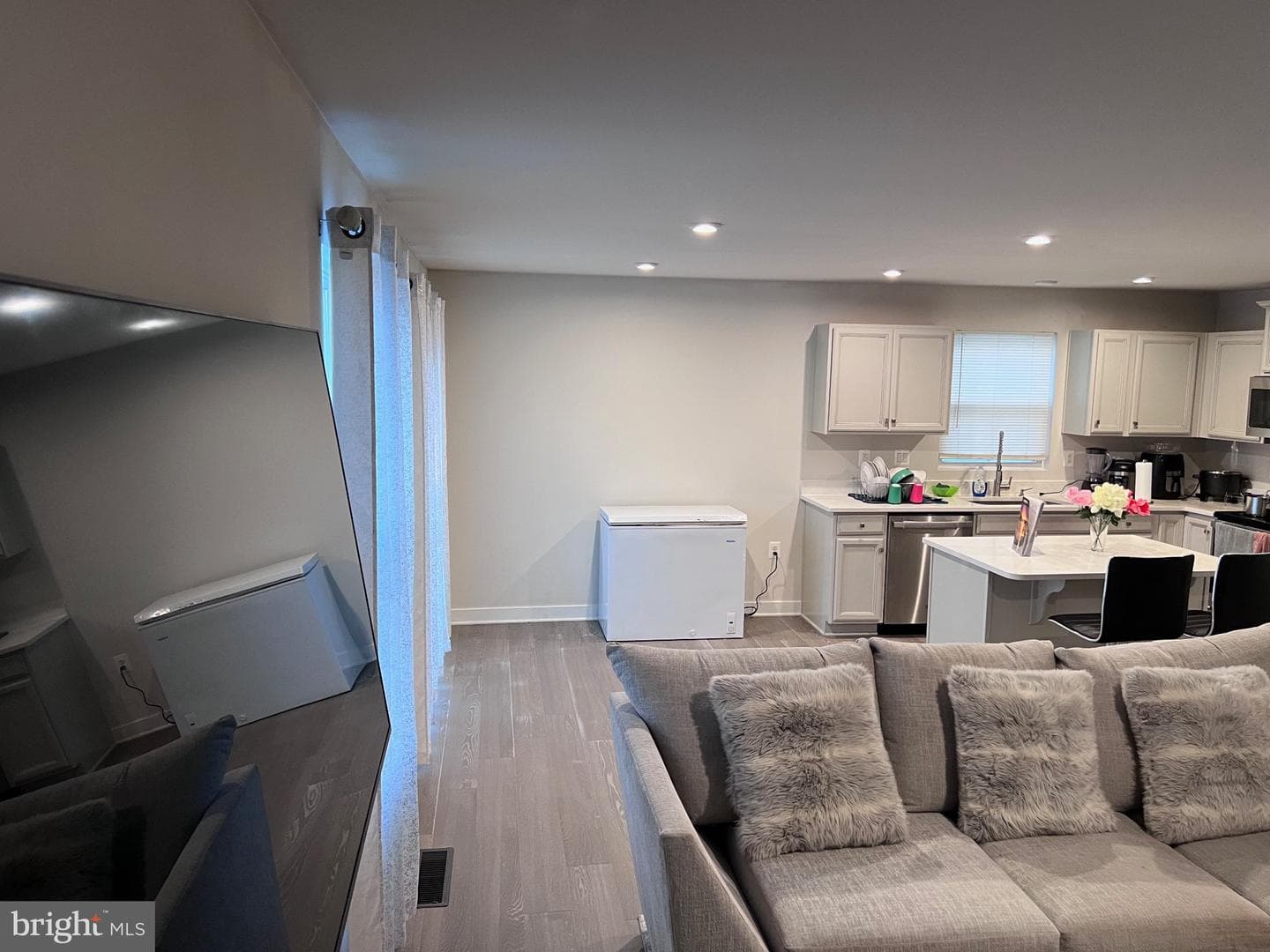 7609 Loughton Lane photo 54