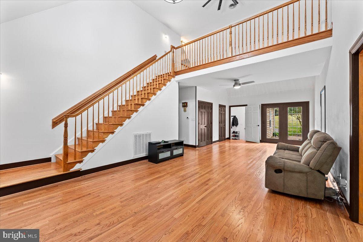 7403 Barrister Court photo 20