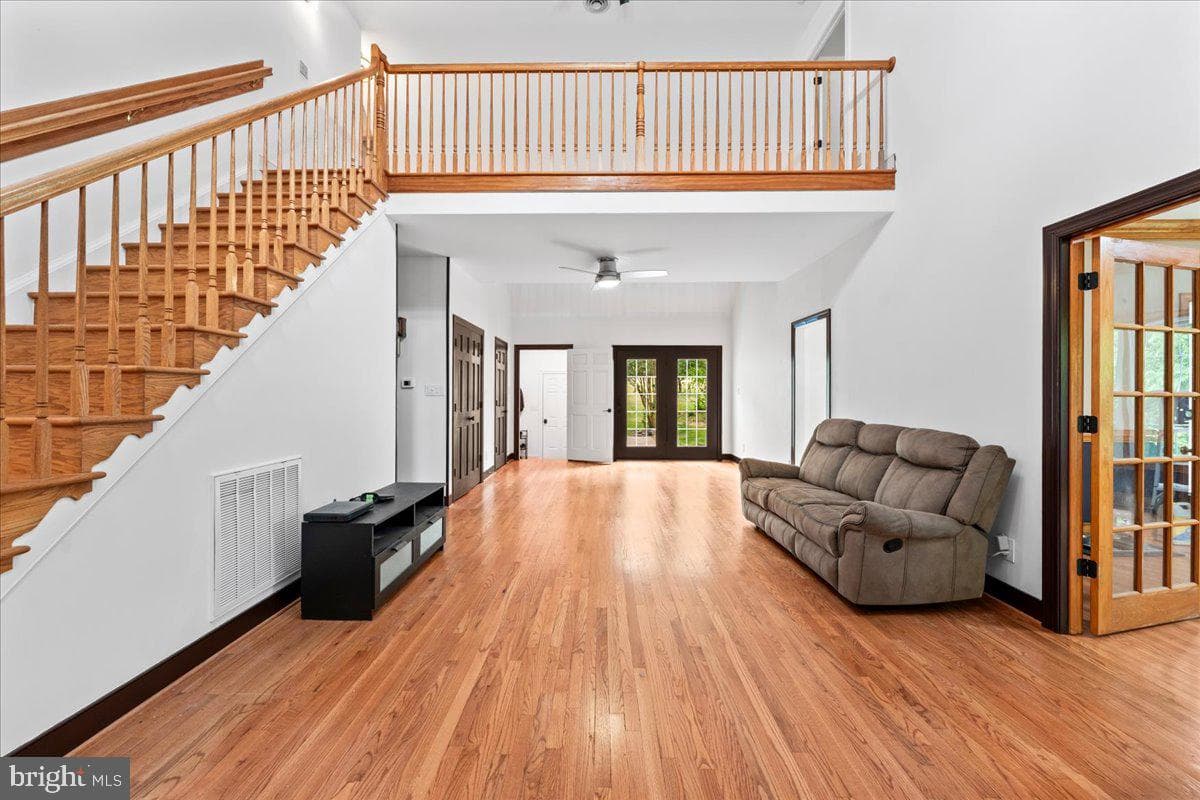 7403 Barrister Court photo 22