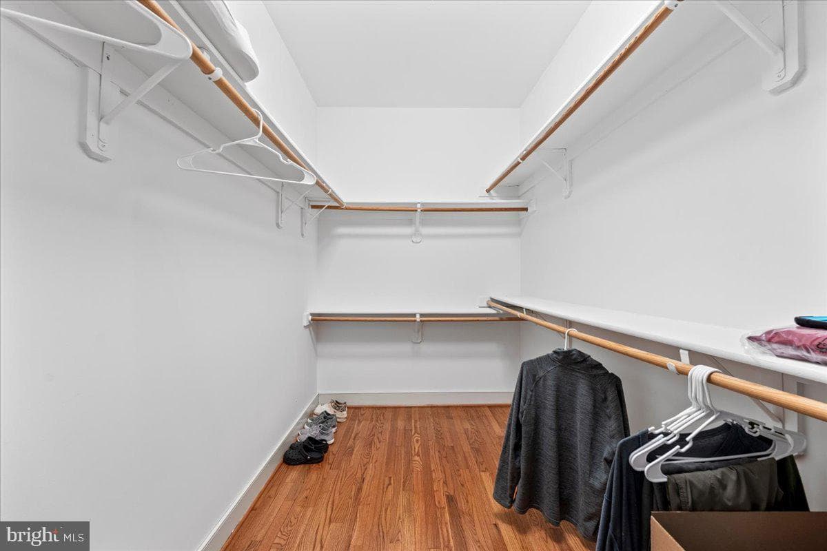 7403 Barrister Court photo 35