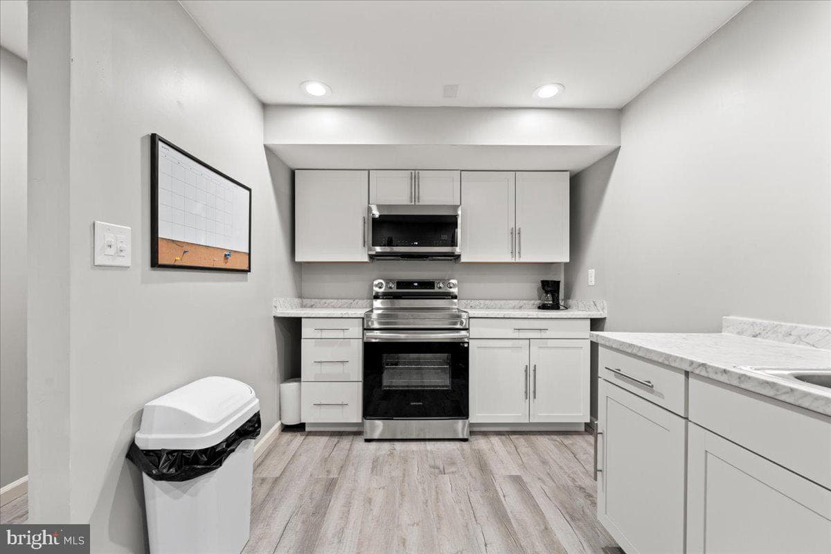 7403 Barrister Court photo 45