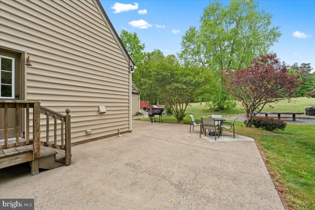 7403 Barrister Court photo 6