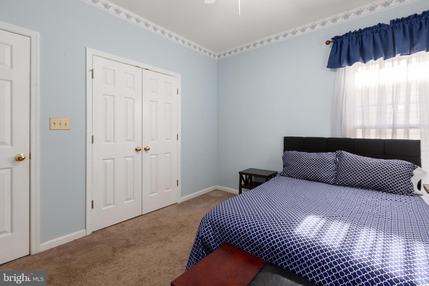 9414 Glascow Drive photo 34