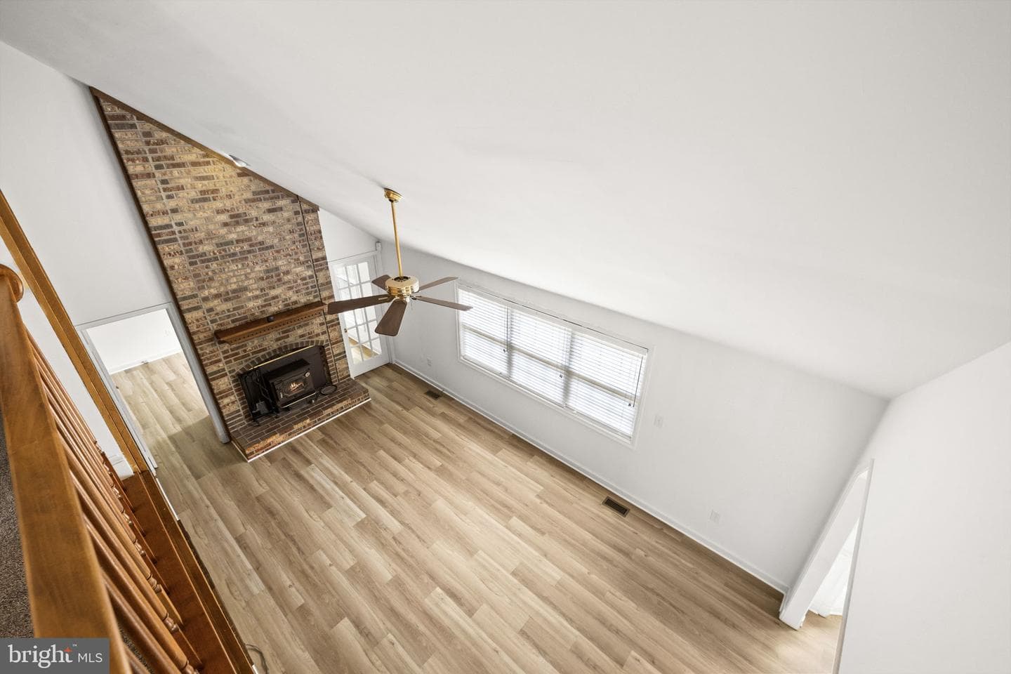 7300 River Road photo 24