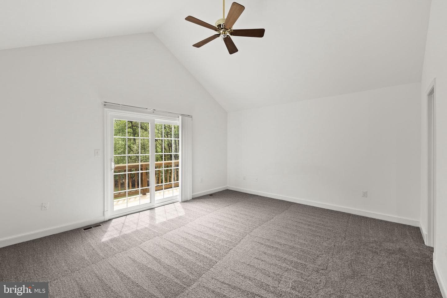 7300 River Road photo 32