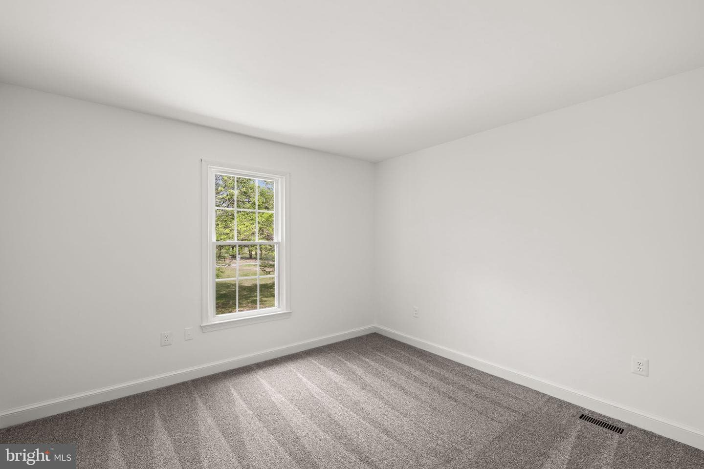 7300 River Road photo 35