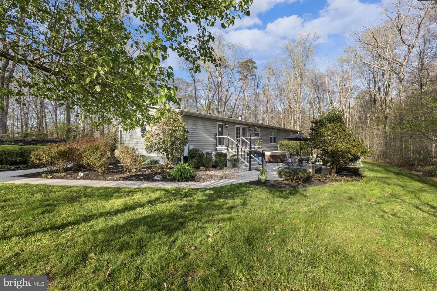 9401 Mill Pond Road photo 4