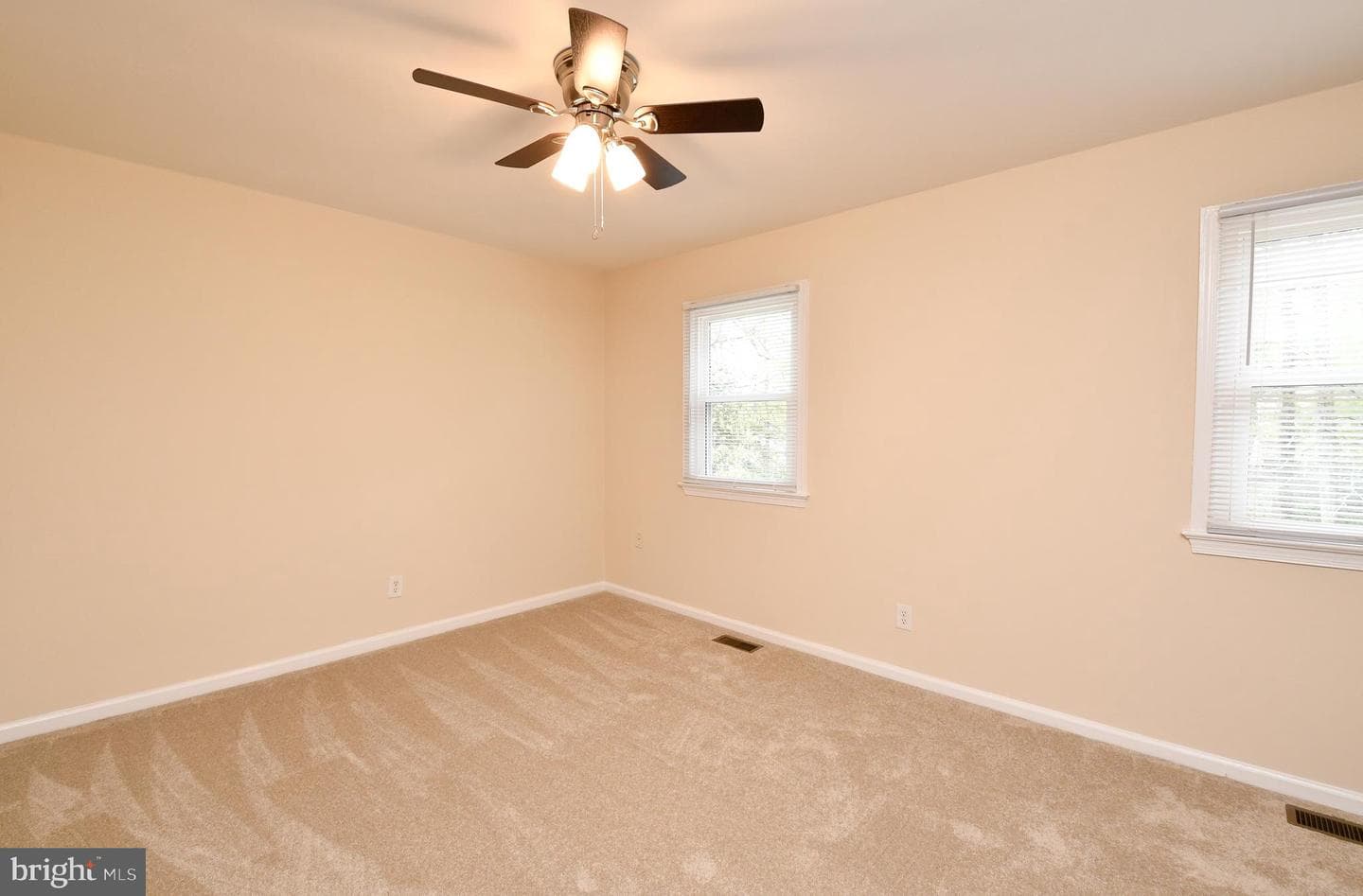 303 Olde Greenwich Drive photo 11