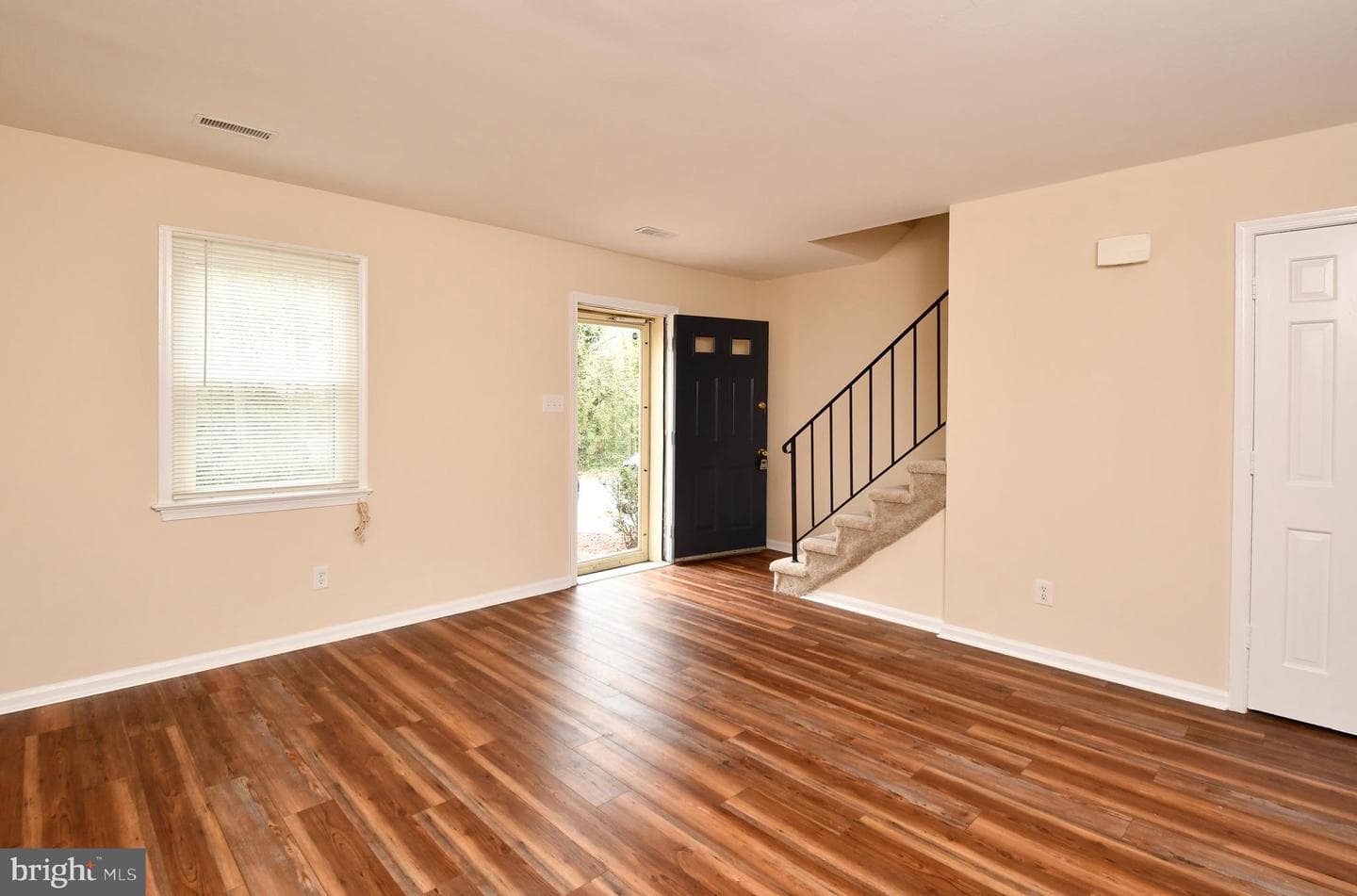 303 Olde Greenwich Drive photo 2