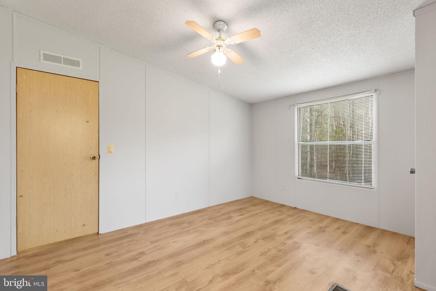 4703 Holly Drive photo 17