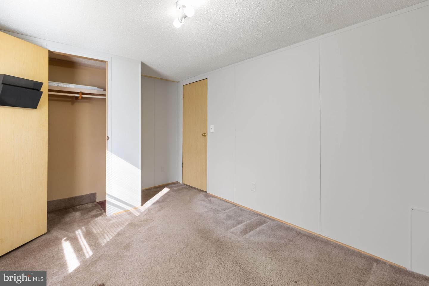 4703 Holly Drive photo 20