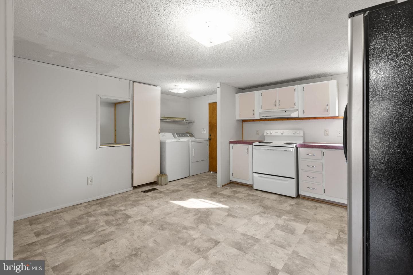 4703 Holly Drive photo 7