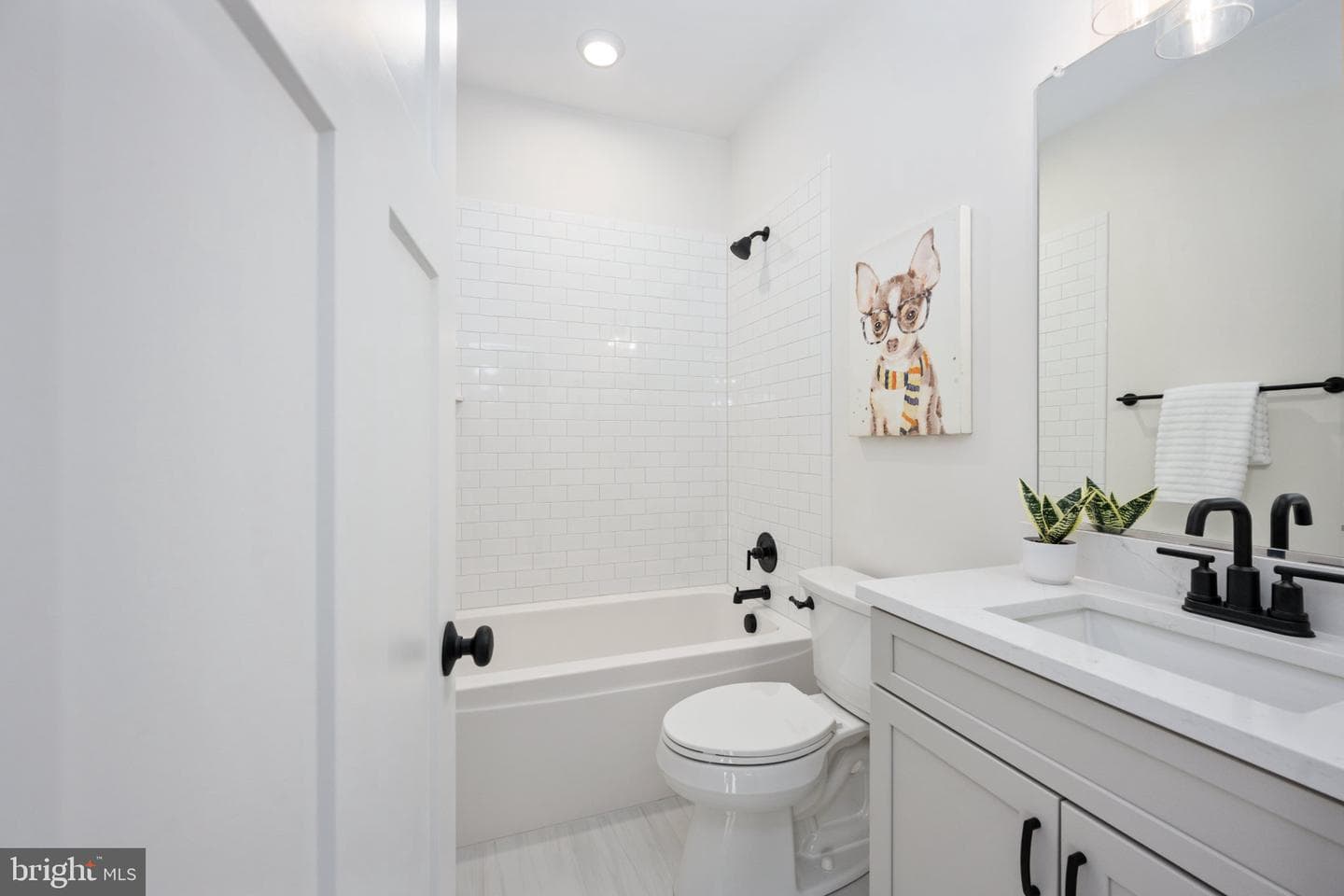 8558 Highclere Lane photo 15