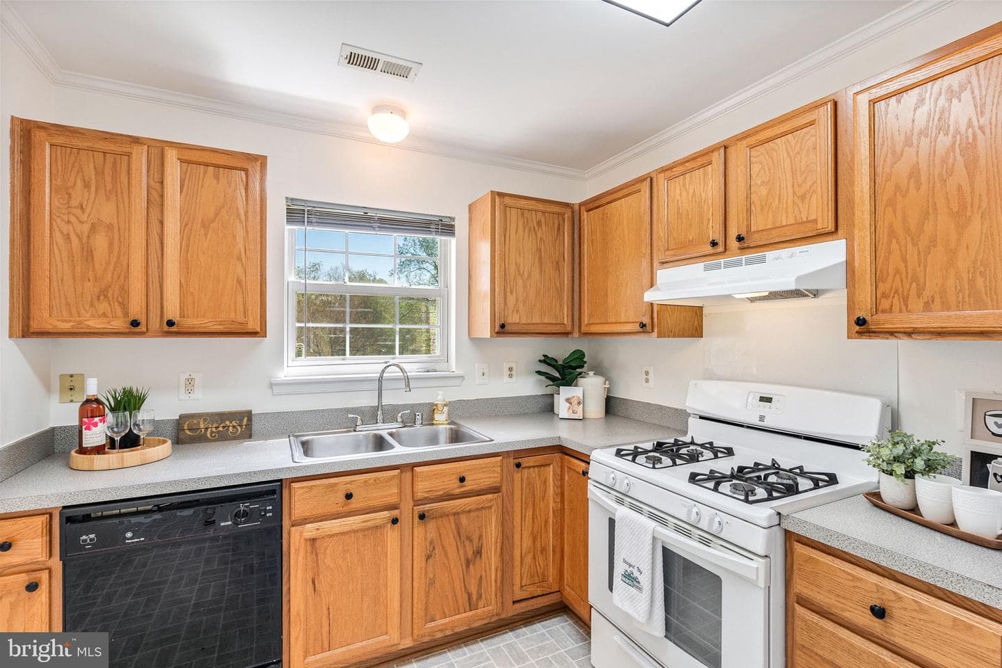 6421 Haleys Mill Road photo 12