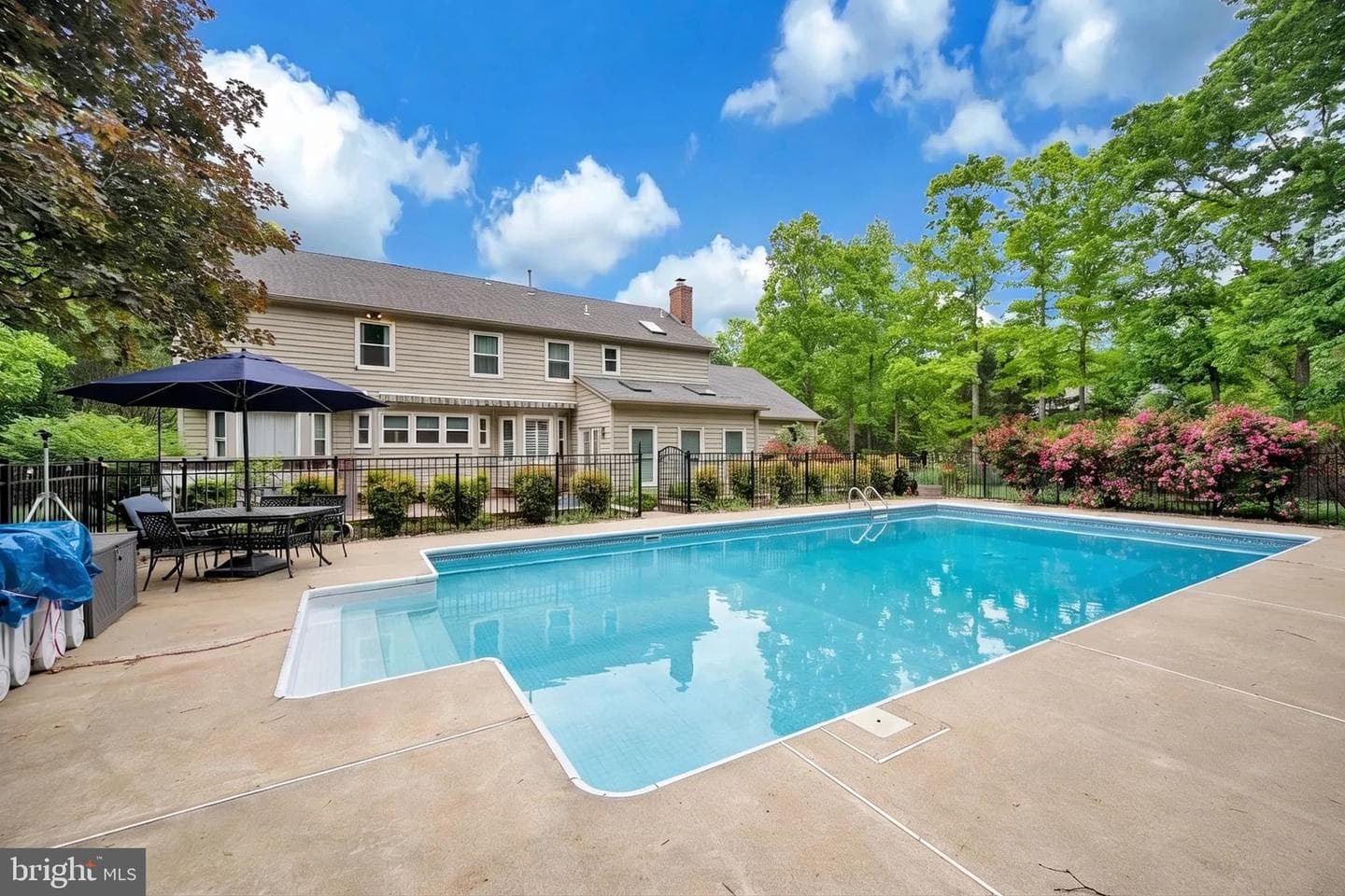 8125 Lee Jackson Circle photo 42