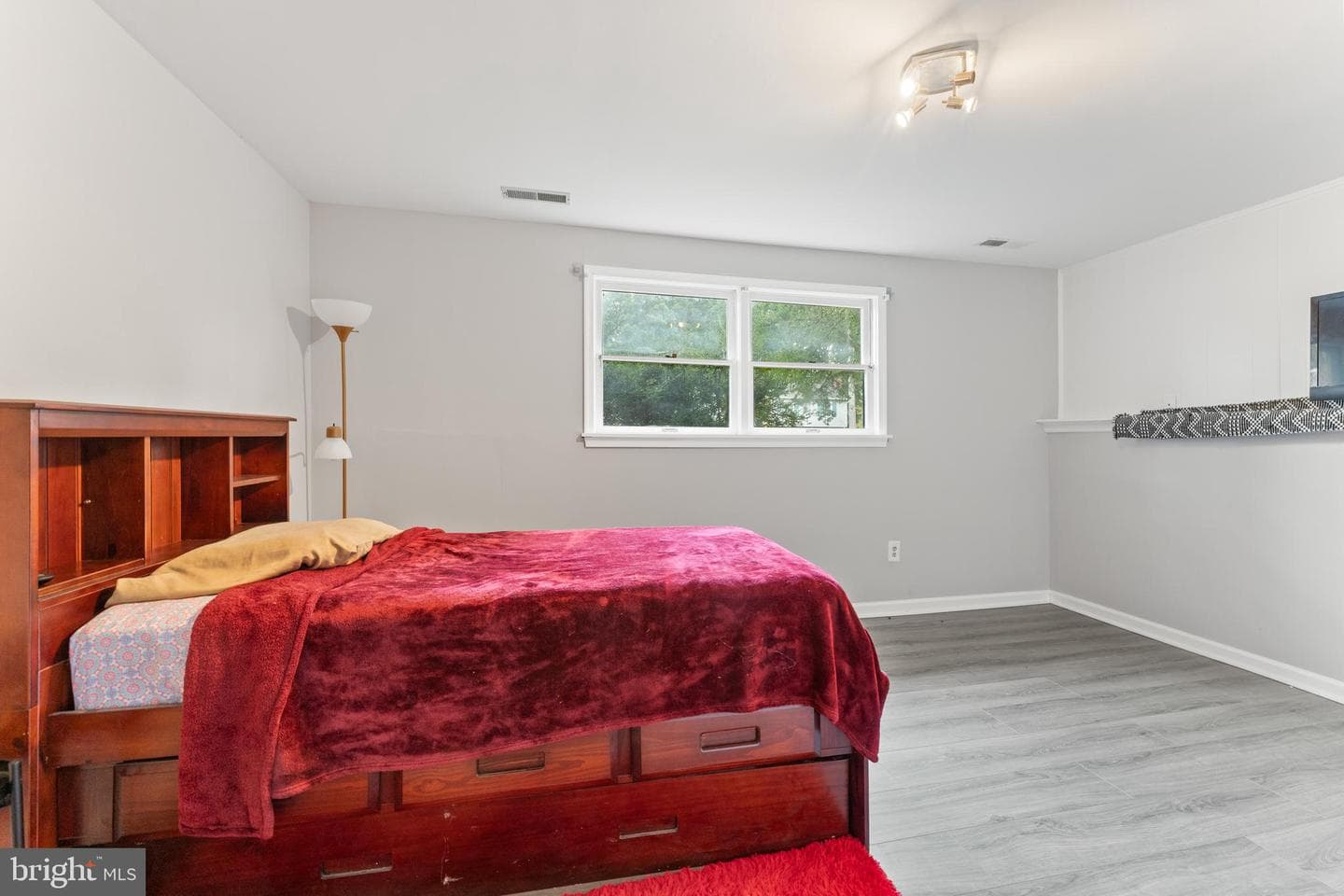5406 Lee White Lane photo 19