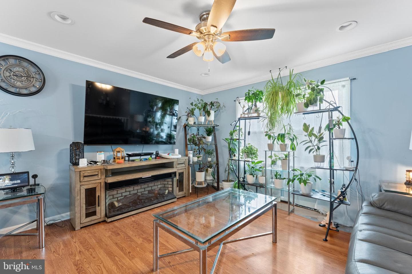 5406 Lee White Lane photo 4