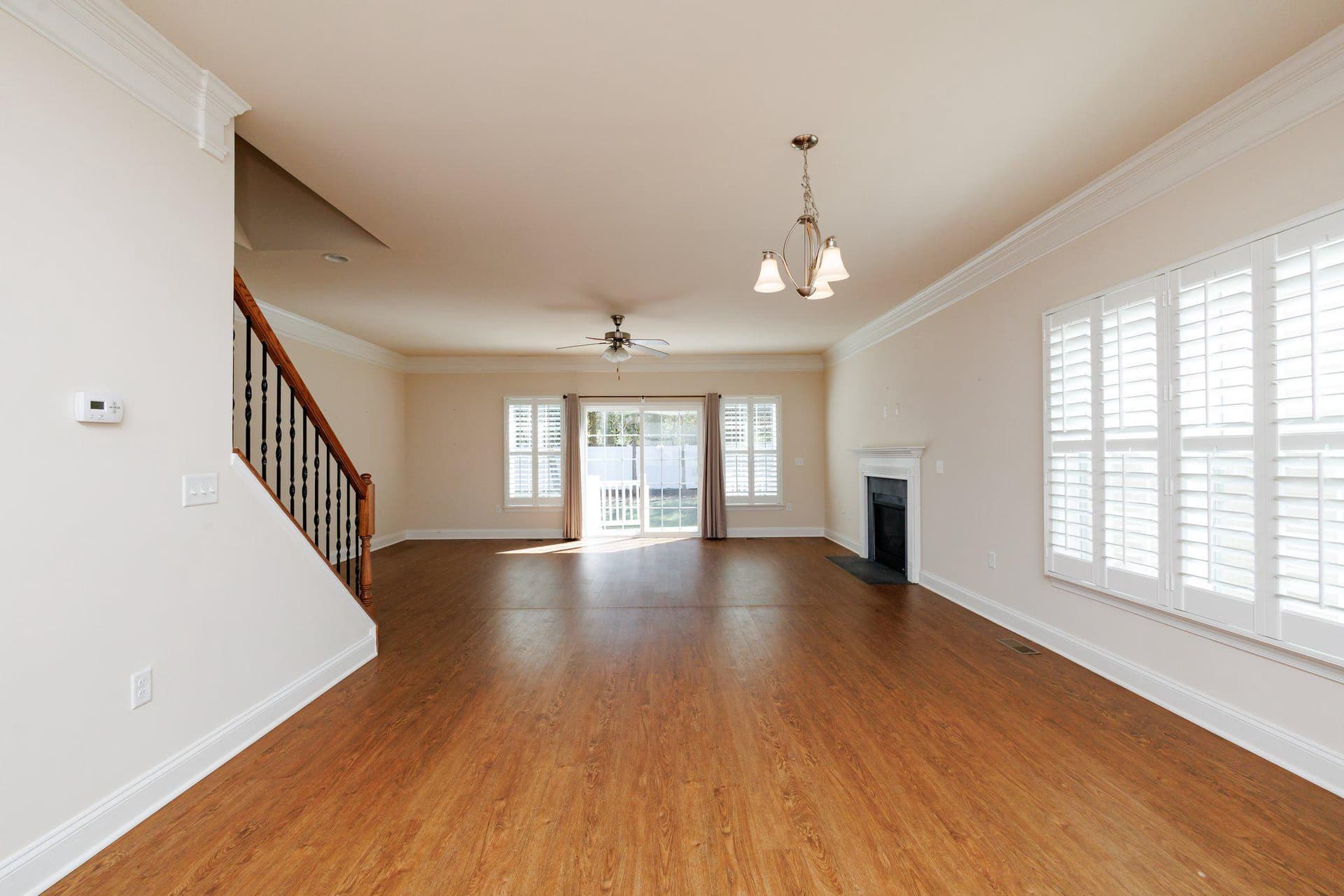 5700 Spring Arbor Circle photo 16