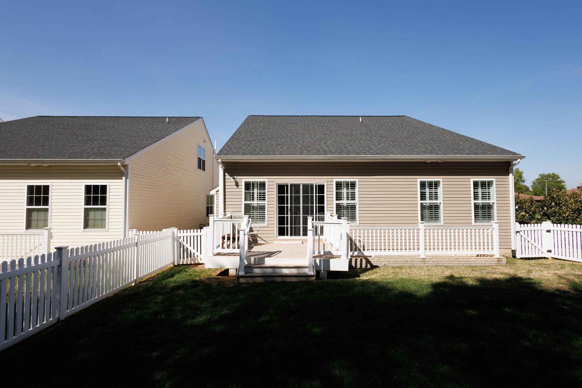 5700 Spring Arbor Circle photo 4