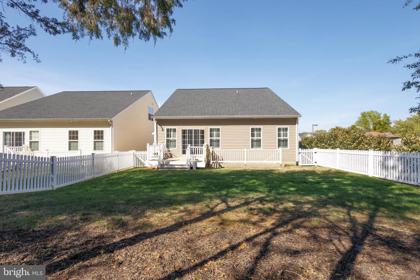 5700 Spring Arbor Circle photo 5