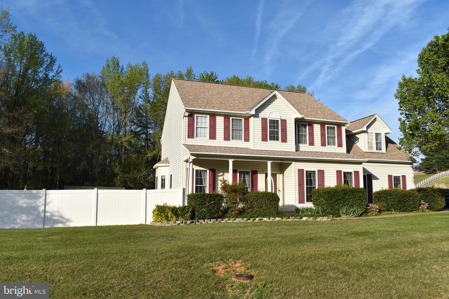 7211 Cattail Court