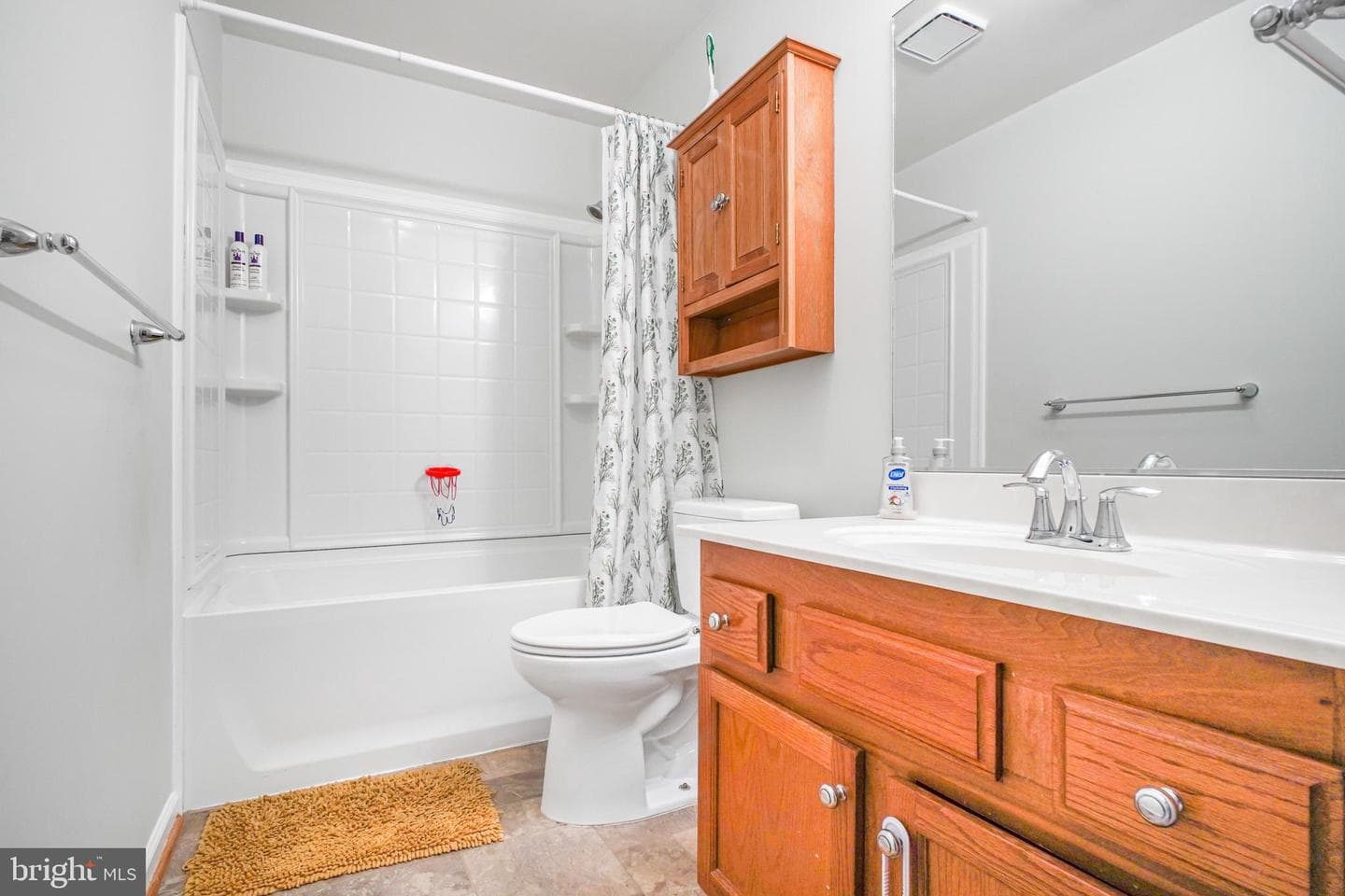 11615 Kenton Drive photo 15