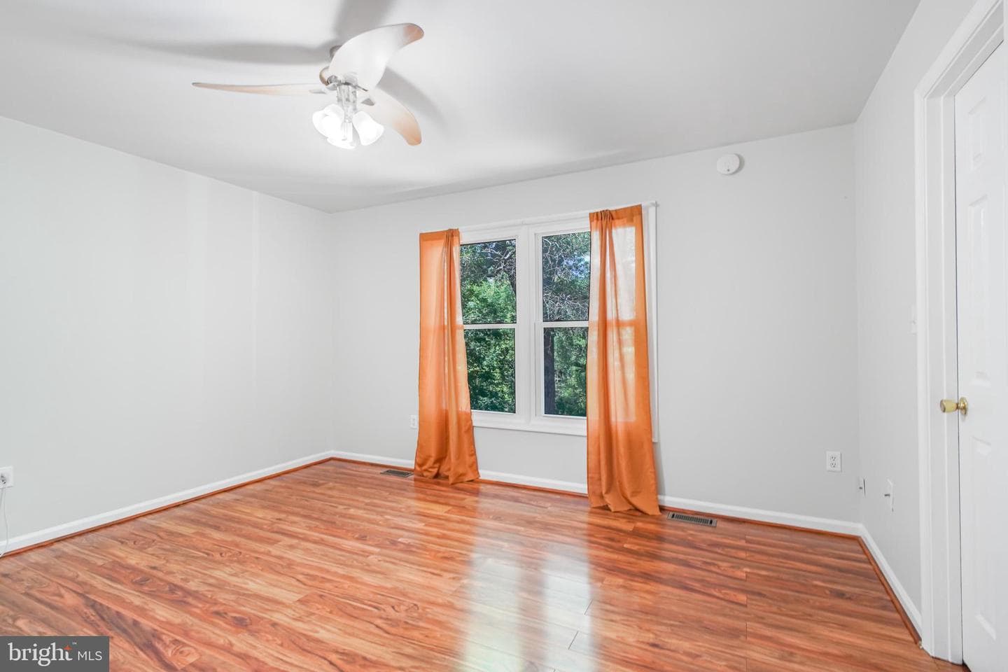 11615 Kenton Drive photo 16