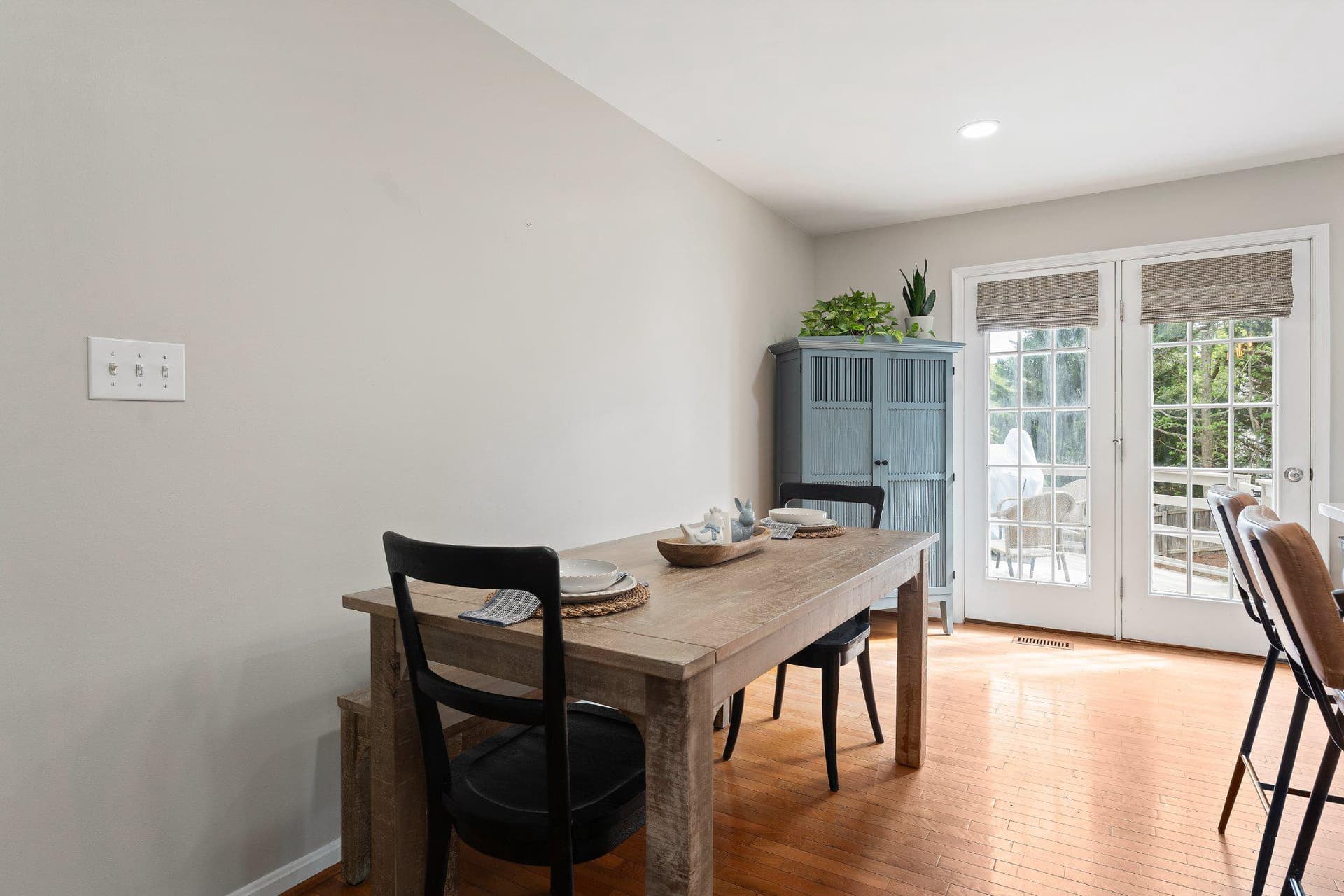 8811 Kent Court photo 11