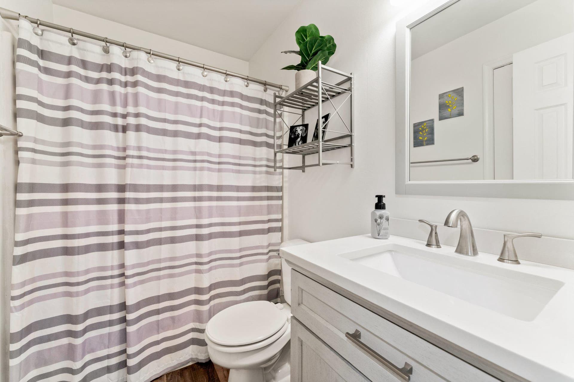 8811 Kent Court photo 20