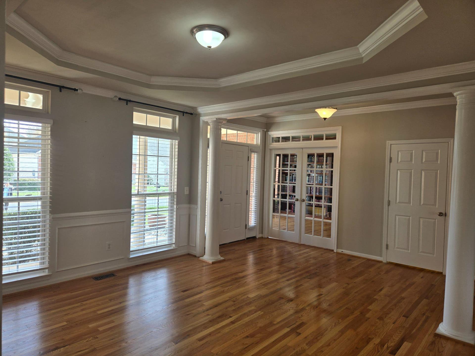 5104 Sewells Pointe Drive photo 9