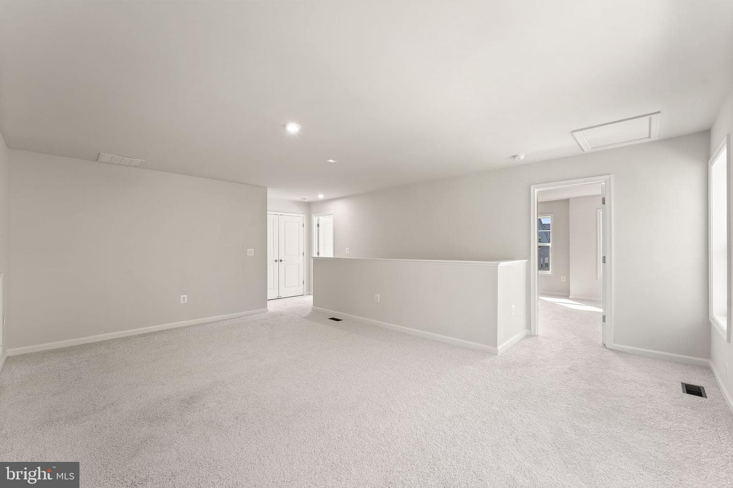 4220 Command Field Court photo 36