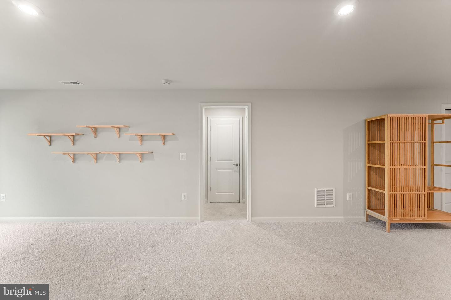 4220 Command Field Court photo 42