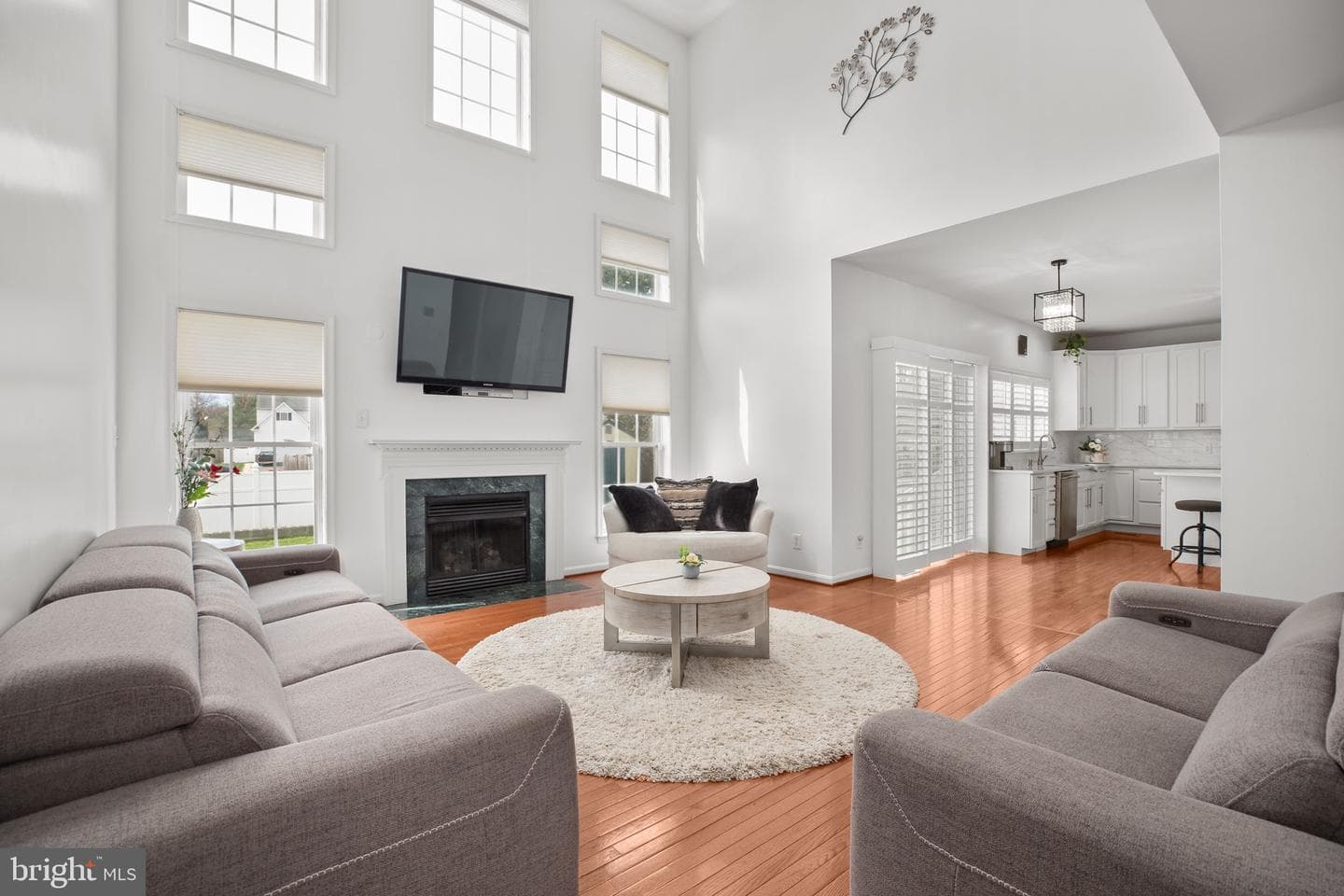10804 Tides Court photo 14