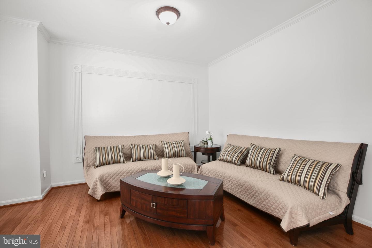 10804 Tides Court photo 4