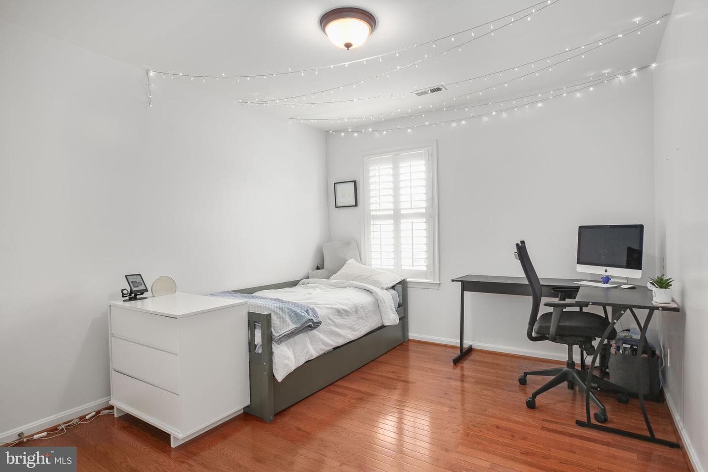 10804 Tides Court photo 42