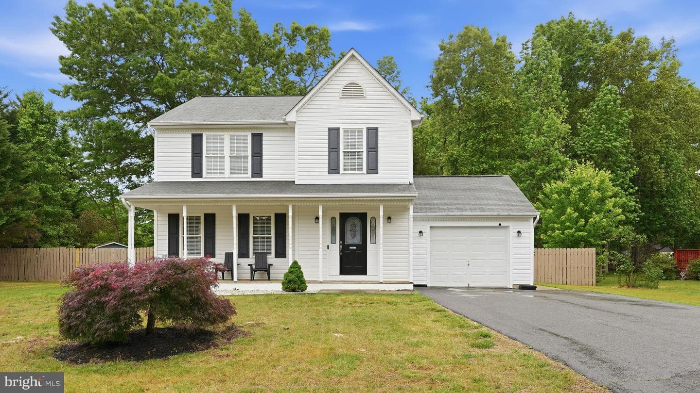 3900 N Andover Lane