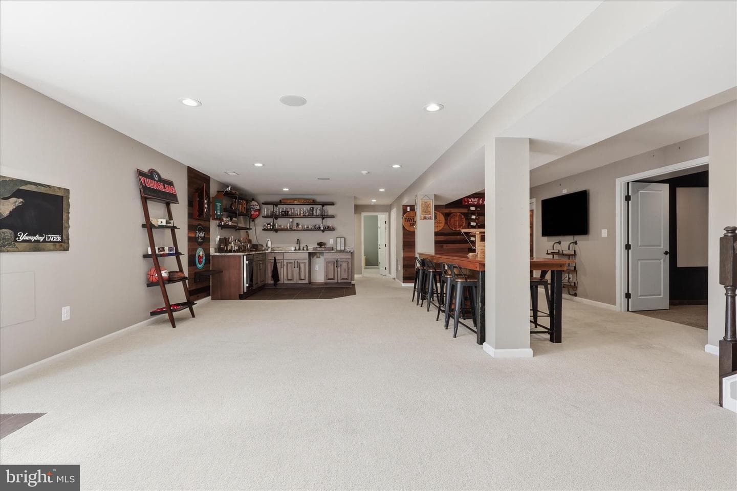 7804 Hermitage Drive photo 52