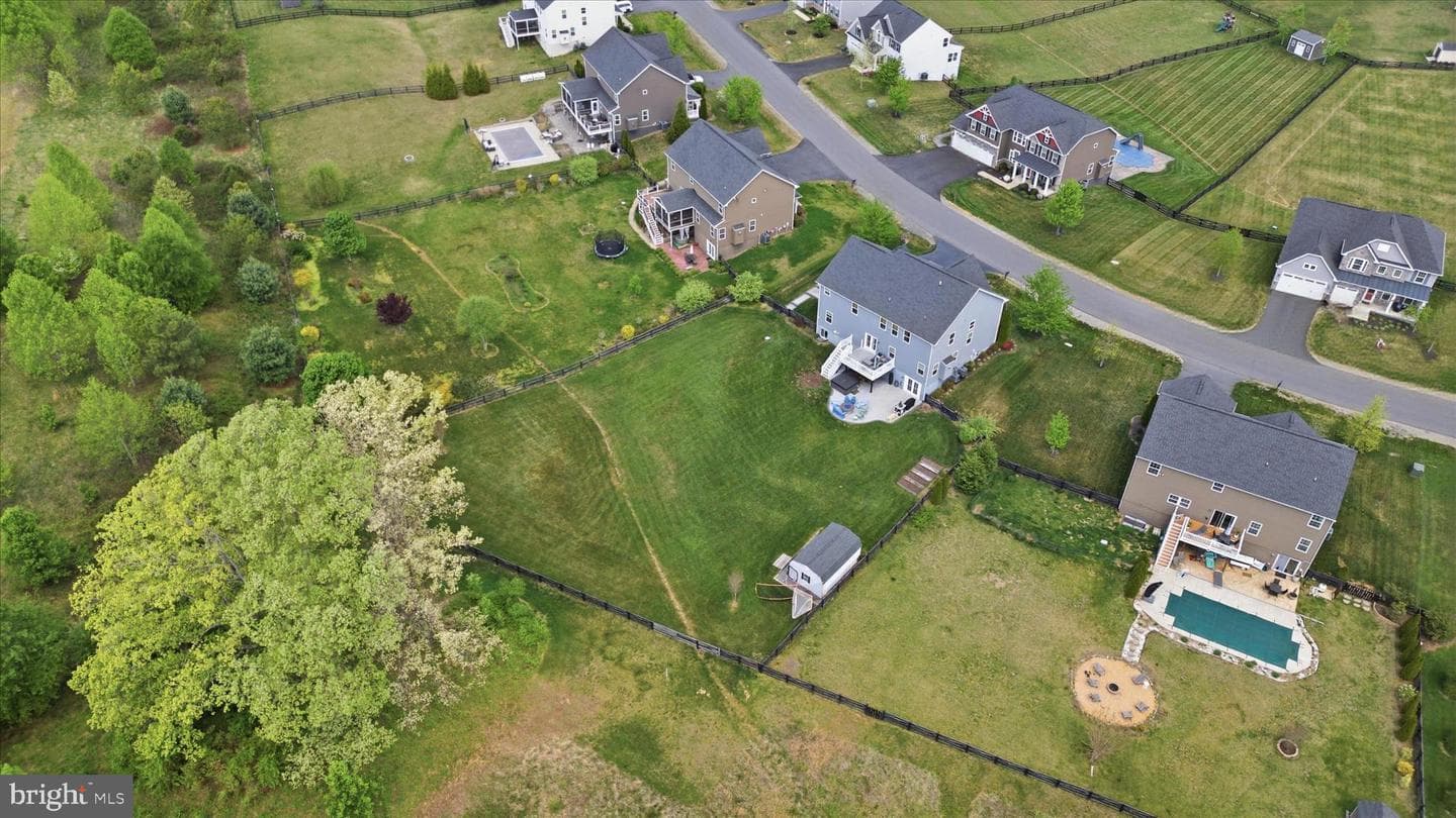 7804 Hermitage Drive photo 77
