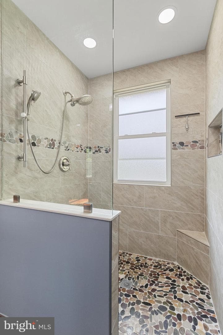 11704 Exeter Court photo 32
