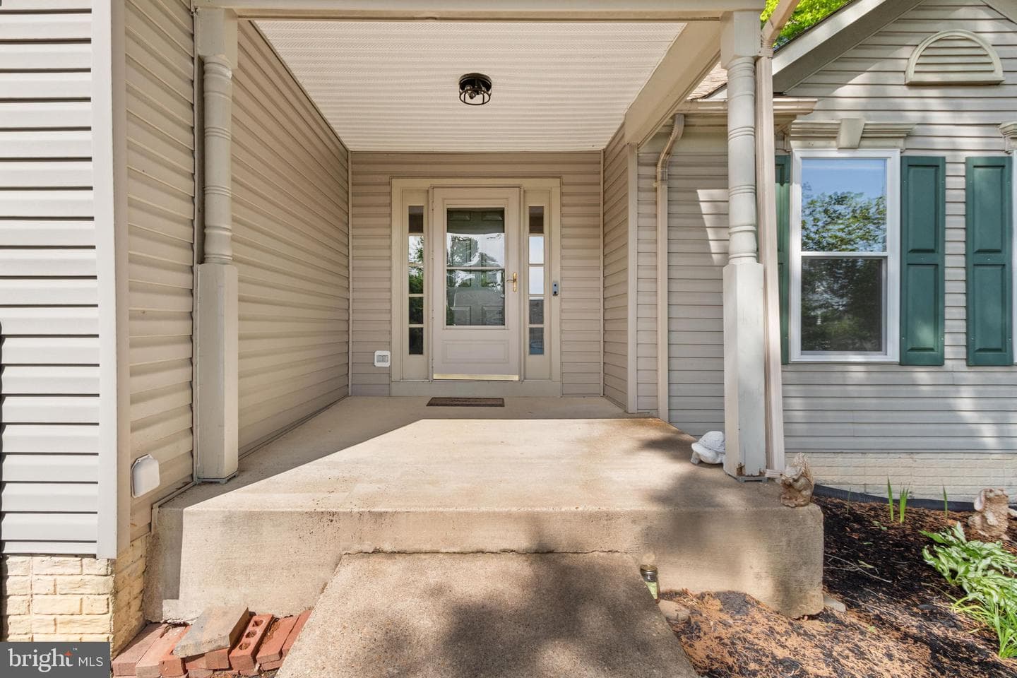 11704 Exeter Court photo 4