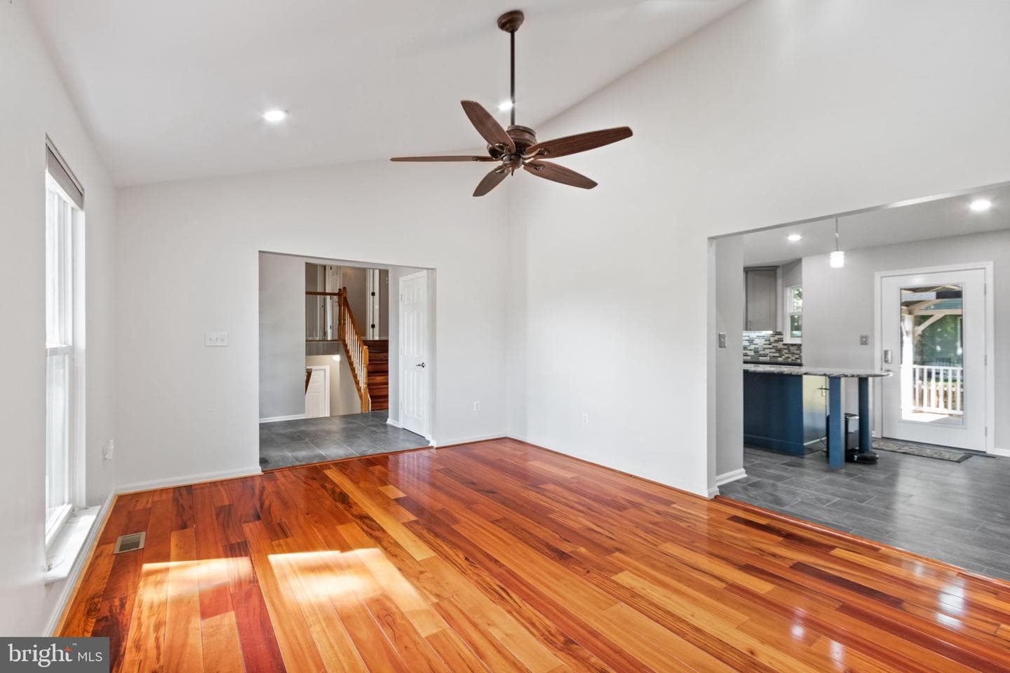 11704 Exeter Court photo 9