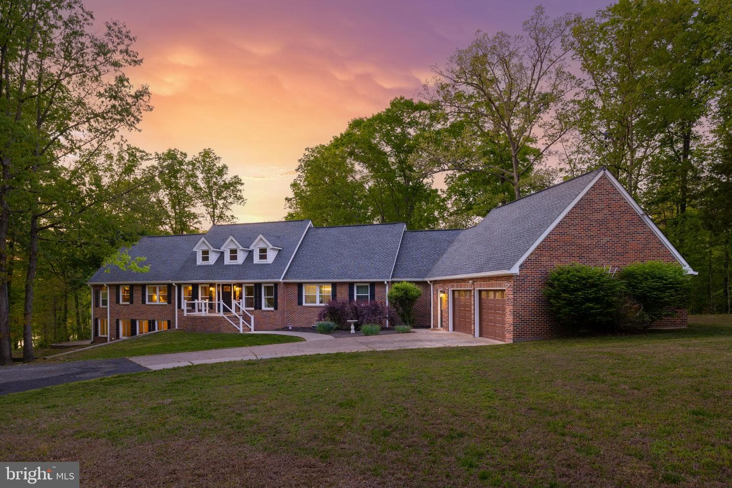 6406 Carter Lane, Mineral