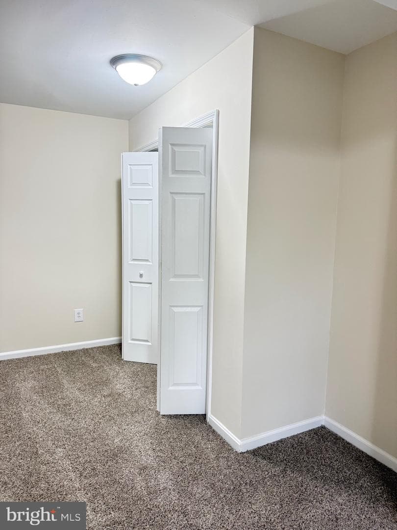 5703 Westchester Lane photo 15
